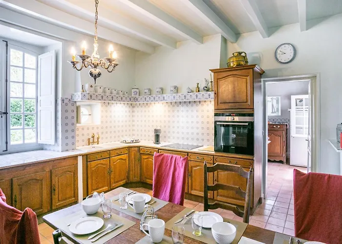 بيت للعطل La Cour D'audouville *