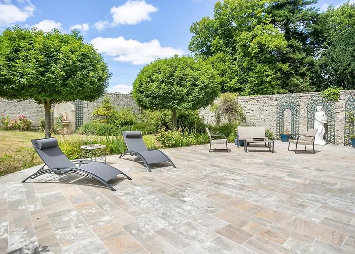 La Cour D'audouville بيت للعطل