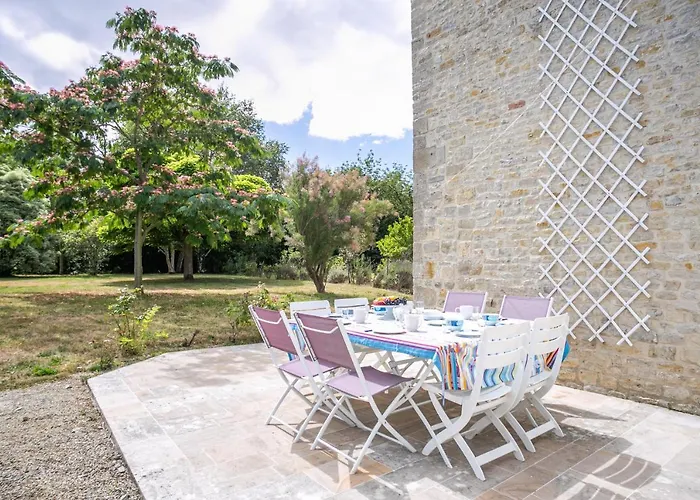 La Cour D'audouville *